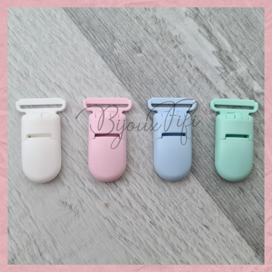 Prende Chucha de silicone com NOME