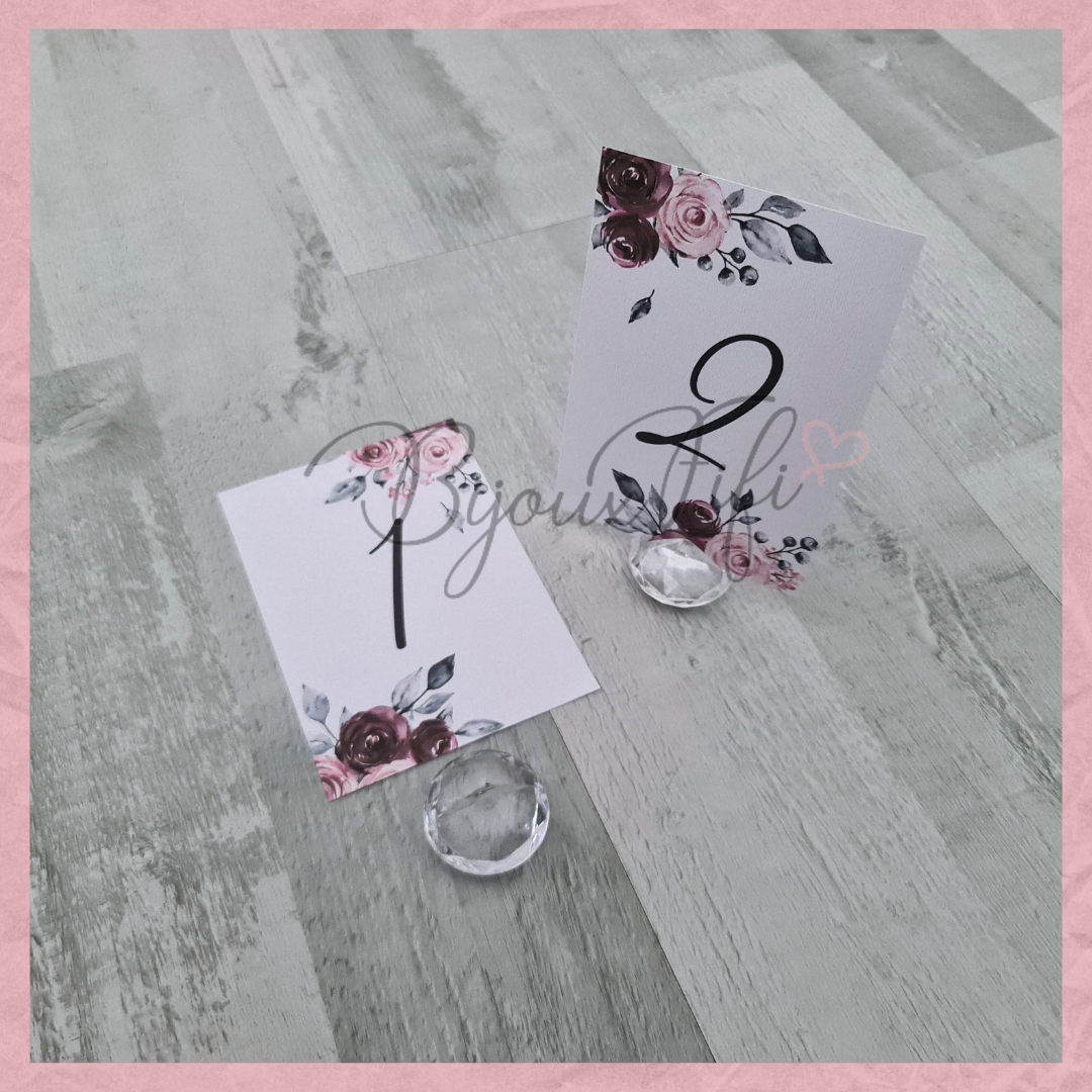 Marcador de Mesa com Base "Tassel" MB025