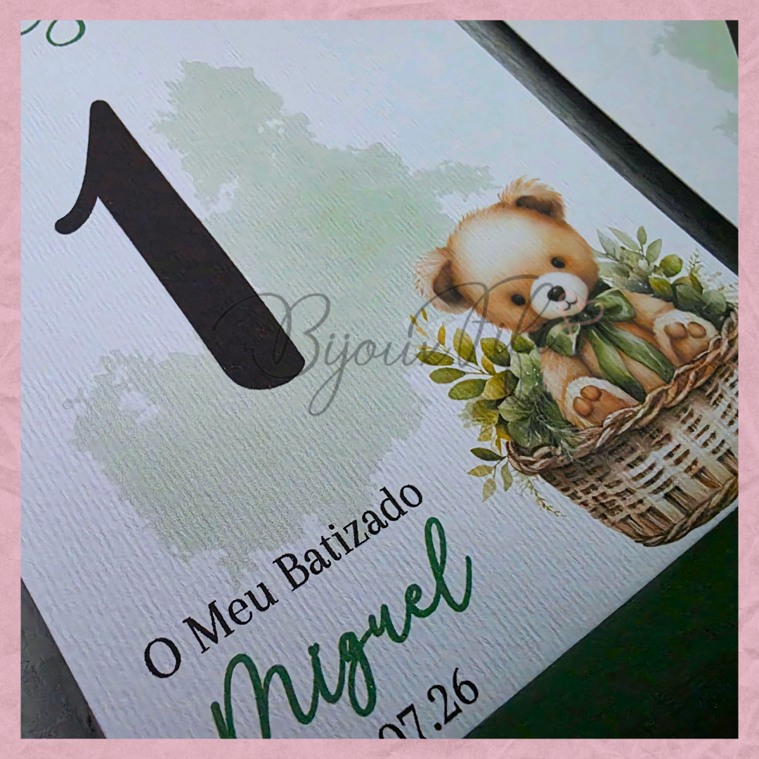 Marcador de Mesa com base "Teddy Green"